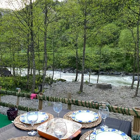 Lelvani Bungalow Chalet *